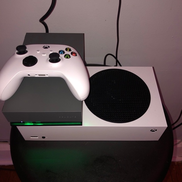 Microsoft Xbox Series S 512GB Console - White - With 8tb Expansion Card
